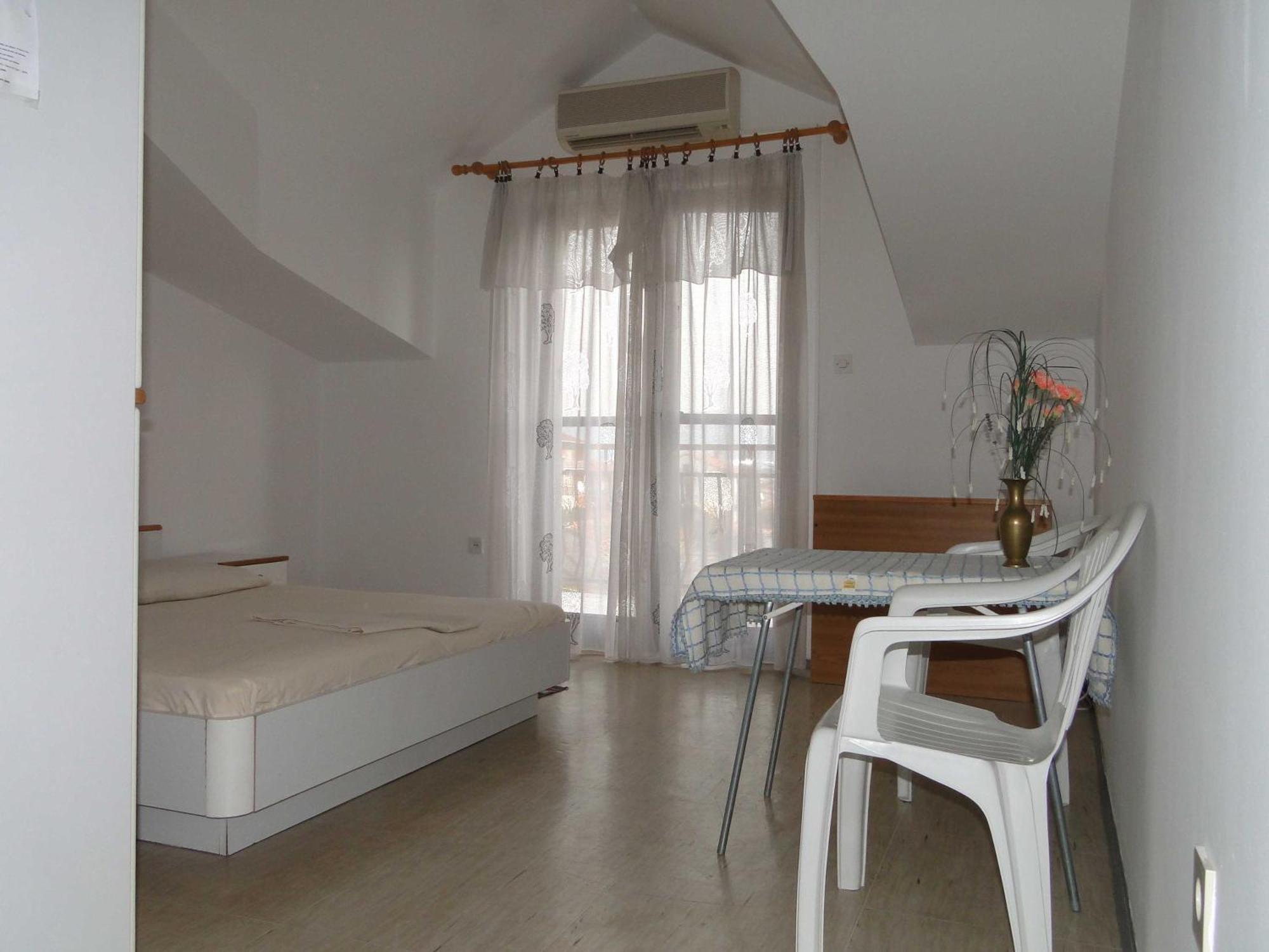 Apartments Majic Трогир Екстериор снимка