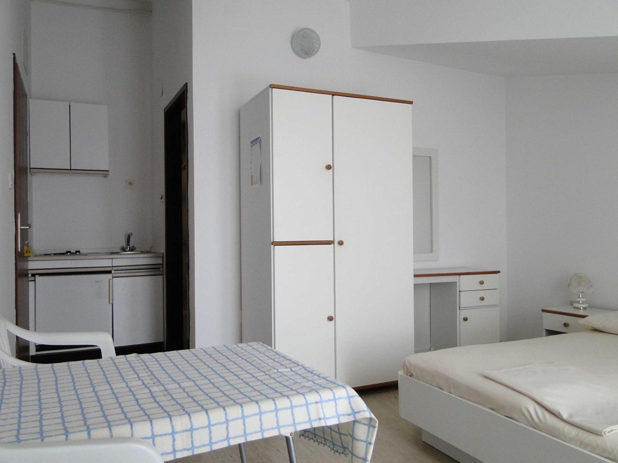 Apartments Majic Трогир Екстериор снимка